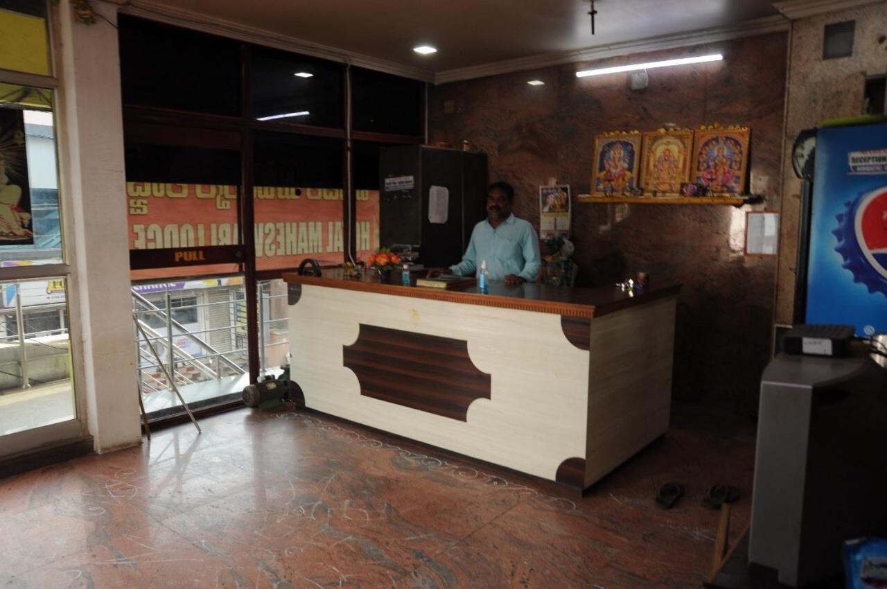 Spot On Maheswari Lodge Nellore Eksteriør bilde
